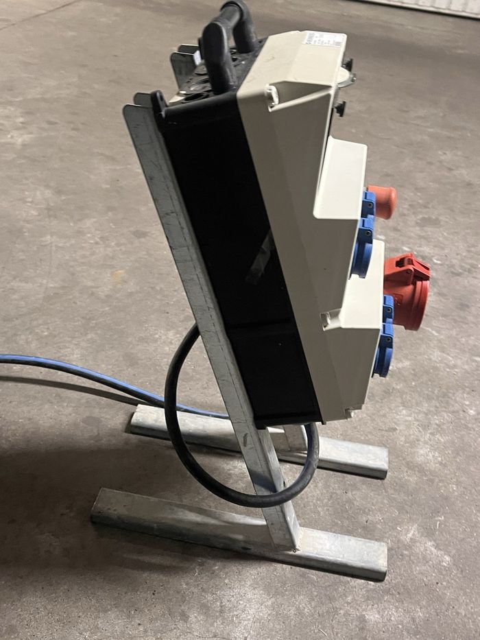 Mennekes a électricité - photo numéro 8