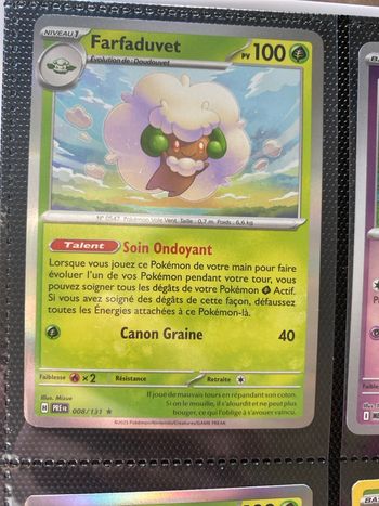 Carte Pokémon holographique neuf