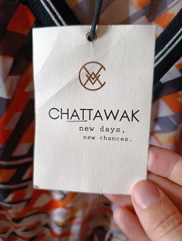 Neuve Robe en voile couleur automne Chattawak taille 36 - photo numéro 6