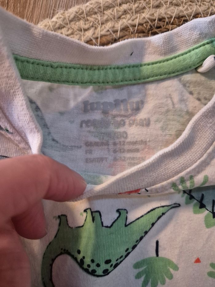 Tee shirt dinosaure - photo numéro 2