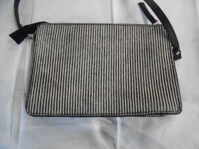 Petit sac en bandoulière / pochette "Petite Mendigote" - photo numéro 3