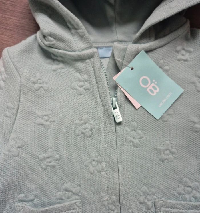 Magnifique veste/gilet obaïbi 6 mois neuve avec étiquette - photo numéro 2