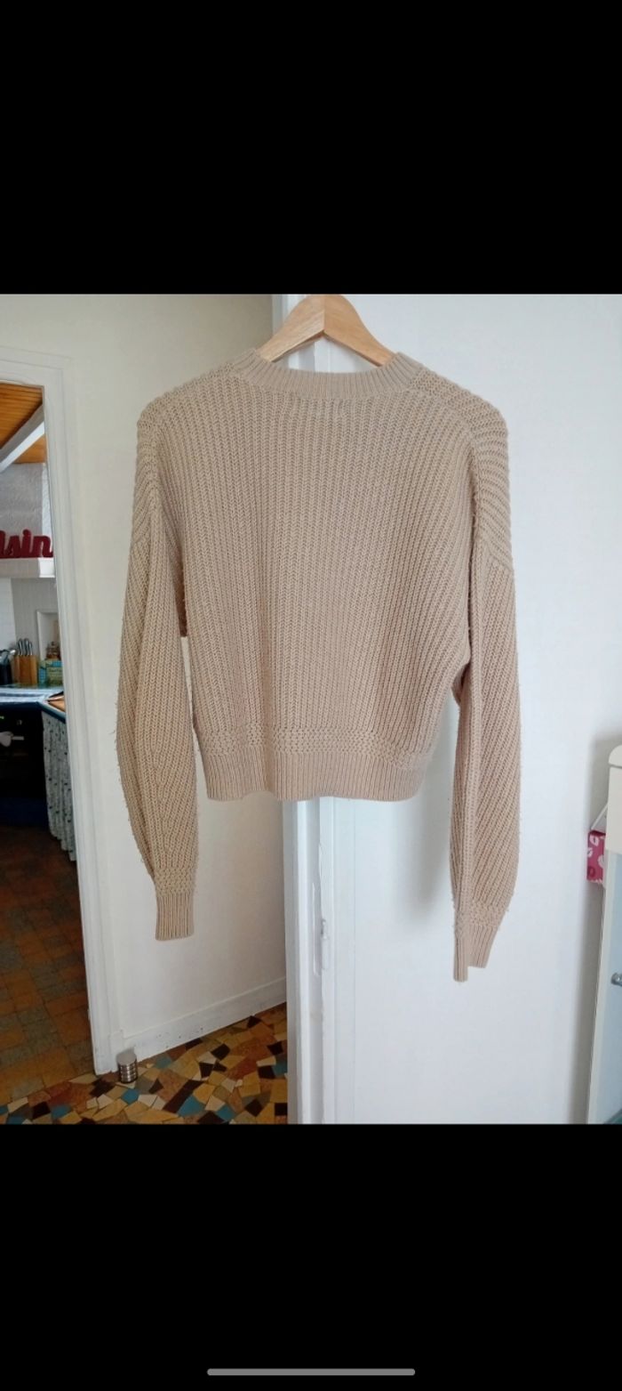 Pull Bershka beige taille S - photo numéro 2