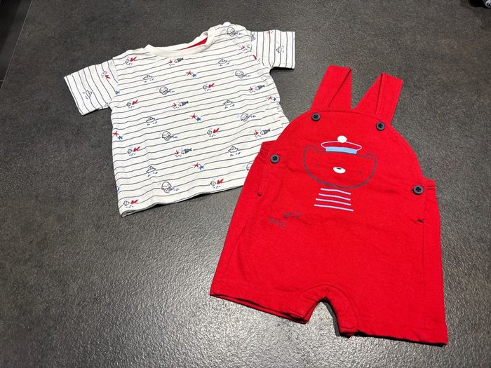 Ensemble tee-shirt + salopette fine