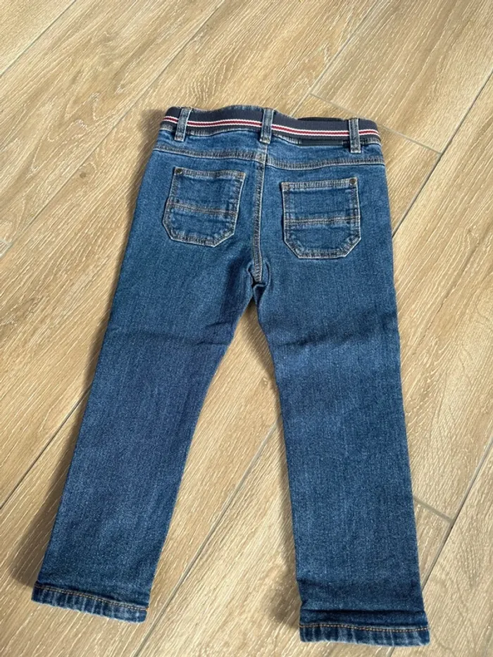 Jean 👖 - photo numéro 3