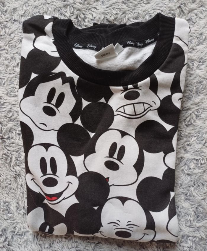 Pull Mickey