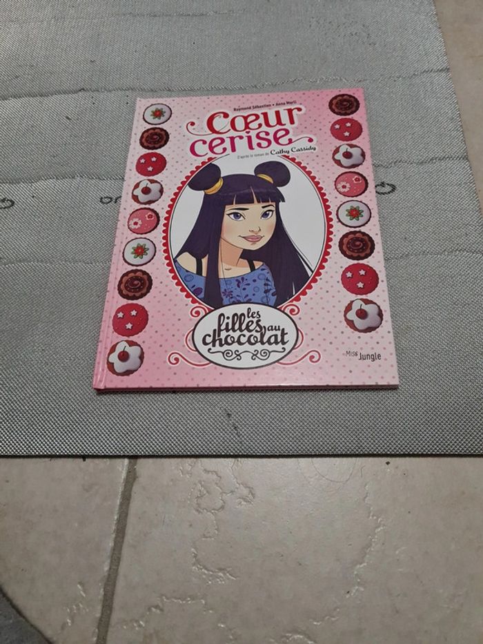 Bd cœur cerise