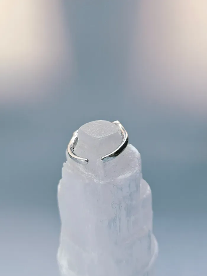 Bague acier inoxydable flamme ajourée rouge ajustable - photo numéro 4