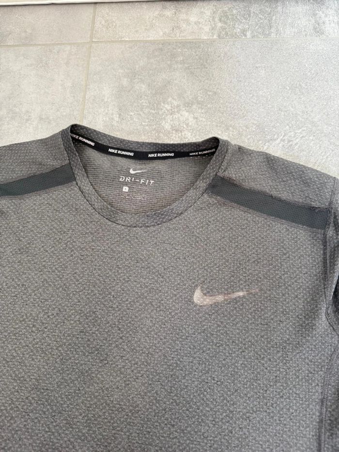 T-shirt de sport Nike homme gris taille L Dri-Fit - photo numéro 6