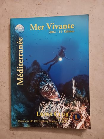livre Mer vivante Méditérannée 2002