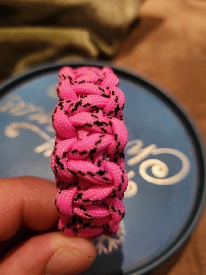 Bracelet pour petite fille rose - photo numéro 2