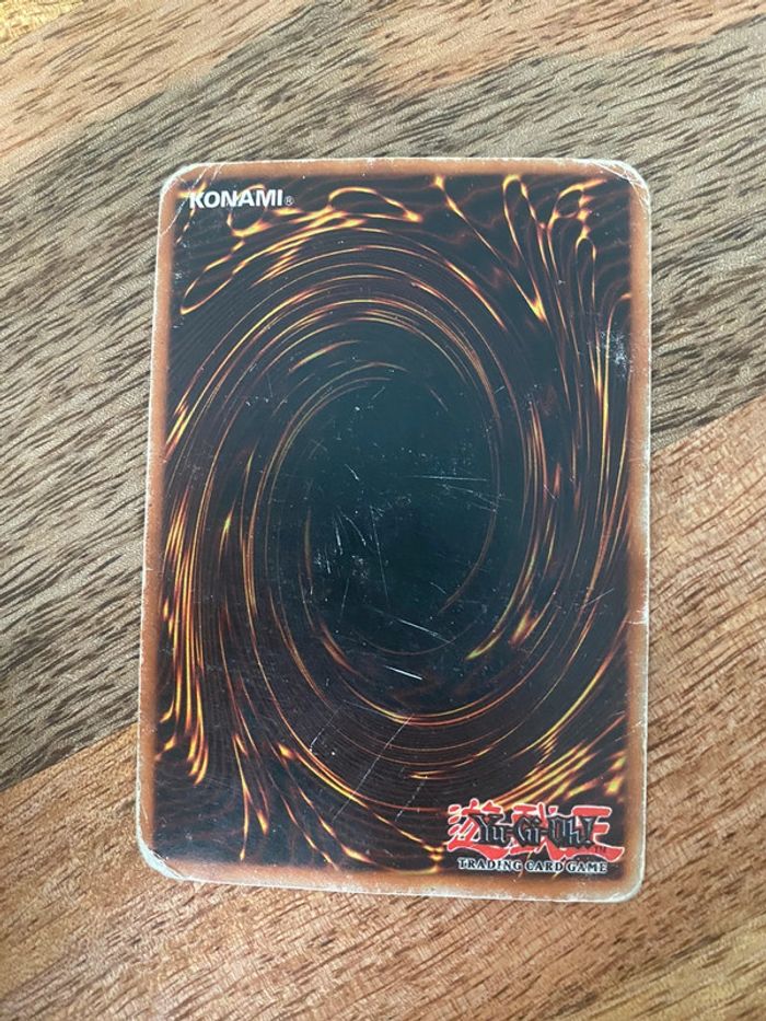Carte Yu-Gi-Oh! Assaillant des ténèbres DDK-F014 1996 - photo numéro 2