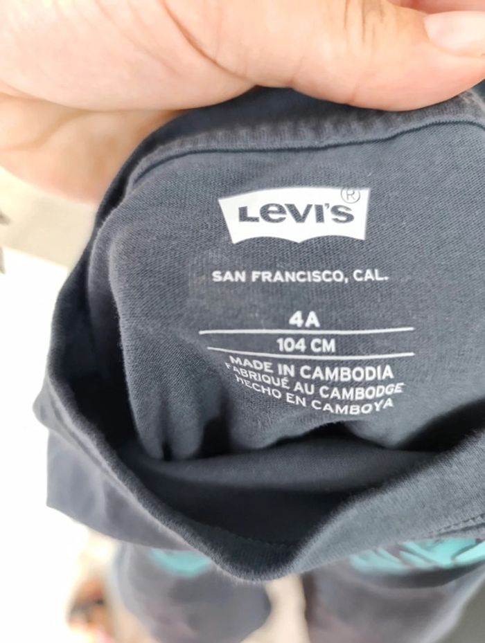 T-shirt levis 4ans - photo numéro 3