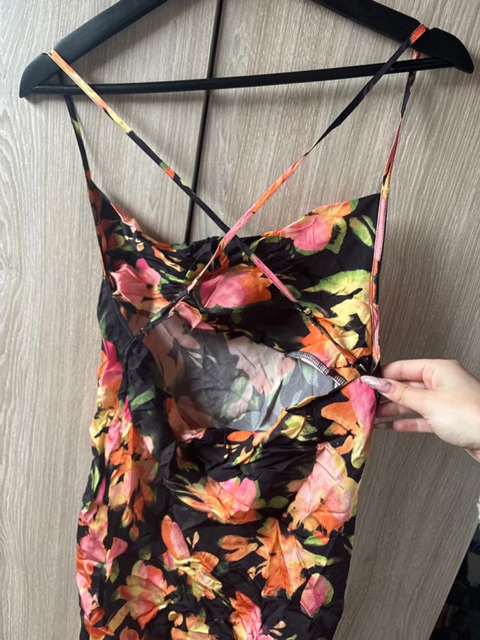 Robe courte fleurie H&M - photo numéro 3