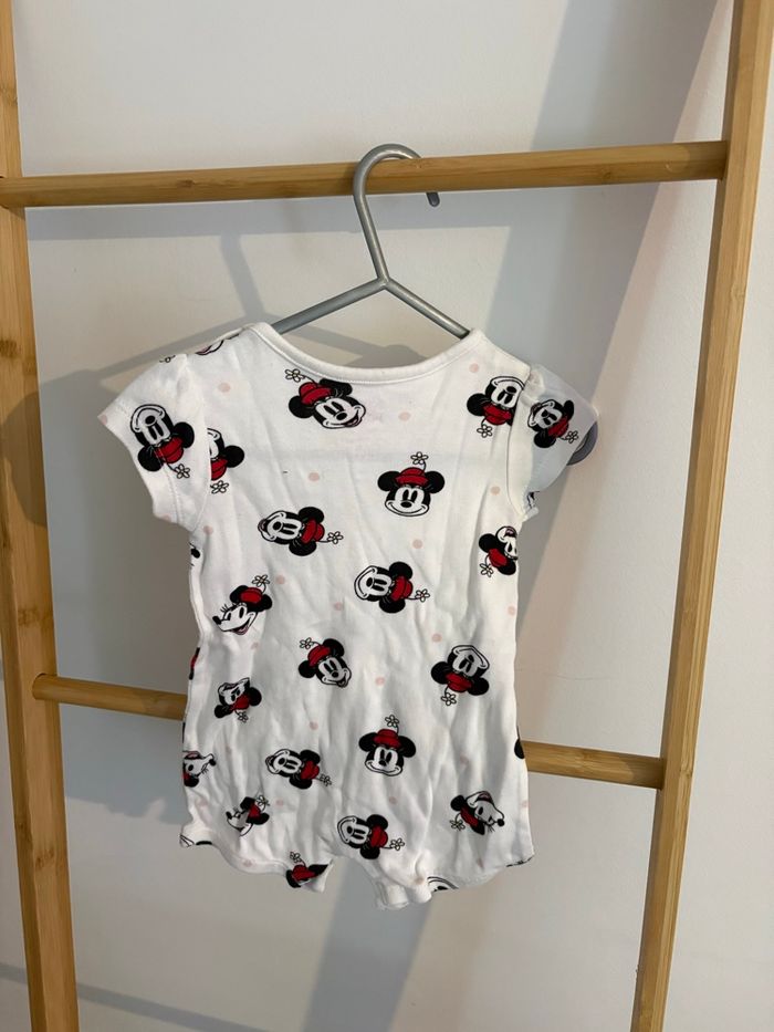 Grenouillère Minnie Mouse Disney Baby (0-3 mois) - Parfait état - photo numéro 2