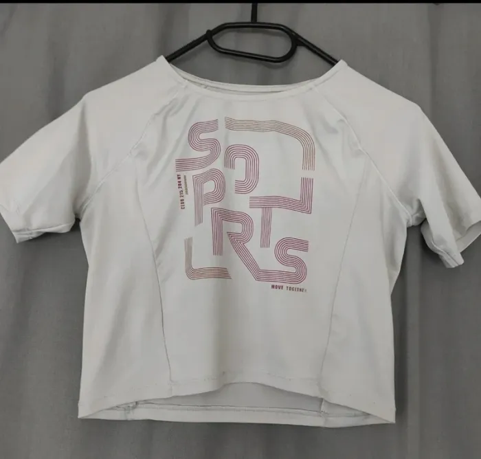Lot de vêtements hauts fille 12 ans - photo numéro 4