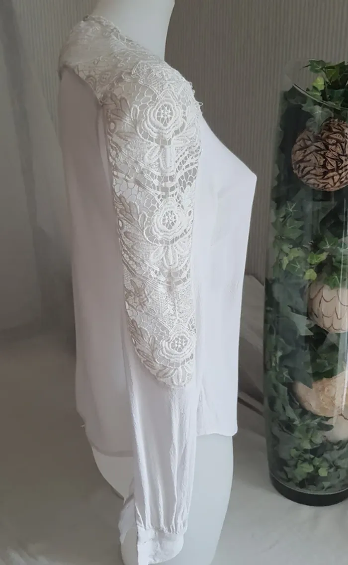 Chemisier femme blanc "Bisou's project" taille M - photo numéro 4