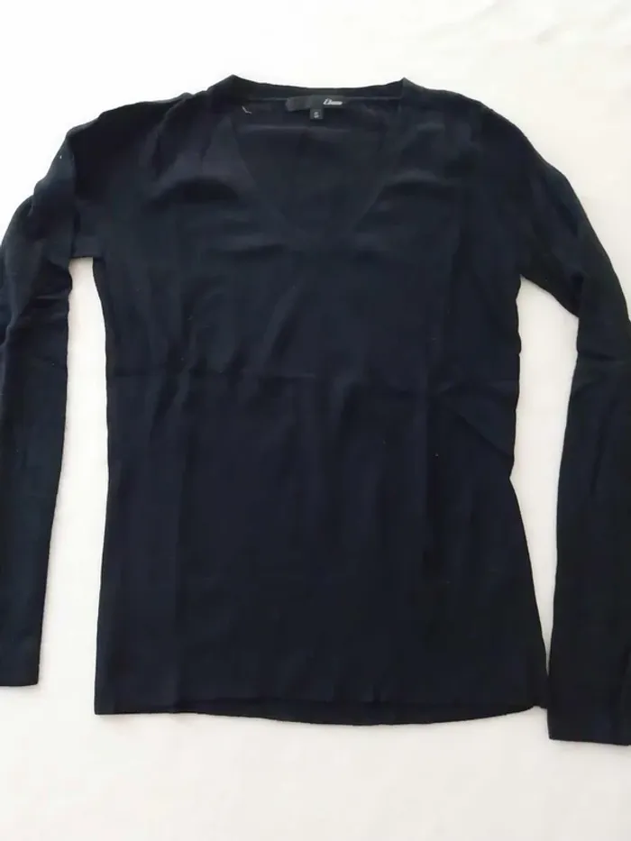 Pull leger noir col V TS - photo numéro 4