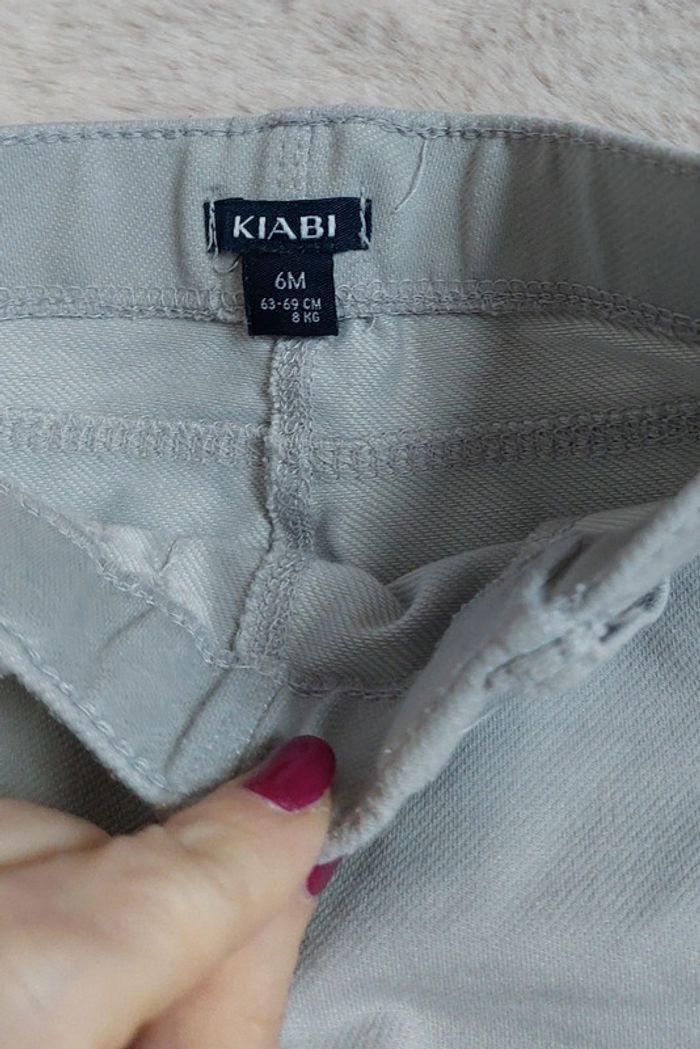 Pantalon gris kiabi 6 mois. - photo numéro 2
