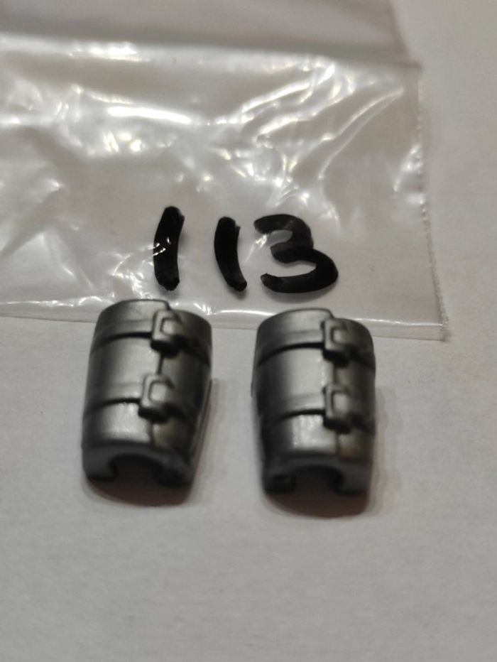 Playmobil 0.50 cts chevalier 2 manchettes argentées