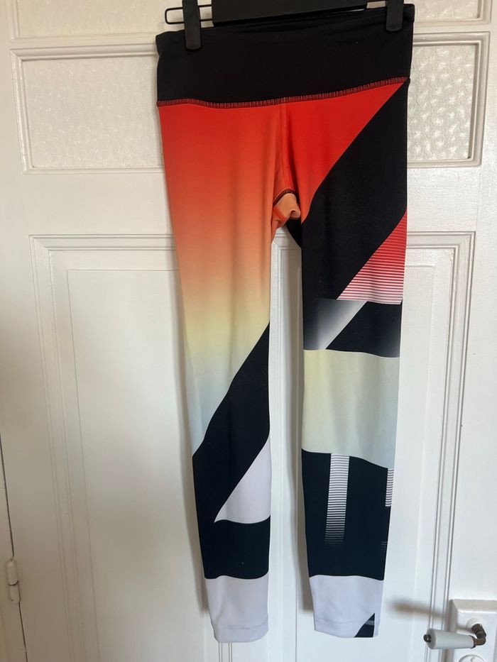 Legging sport Reebok taille XS