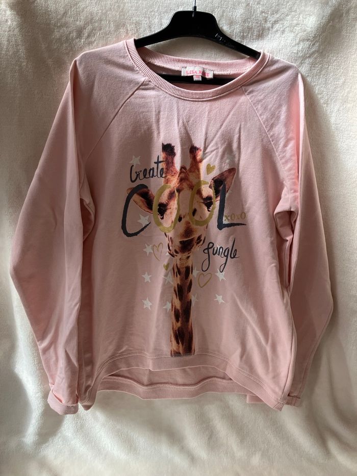 Pull motif étoile neuf (4€) + 1 sweat offert (13/14 ans) - photo numéro 6