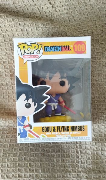 Pop Dragon Ball Goku and flying nimbus 