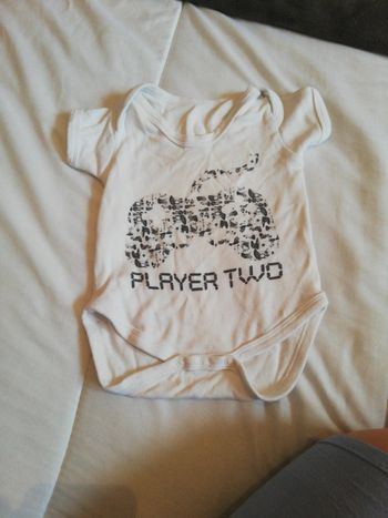 Body 9 mois player two