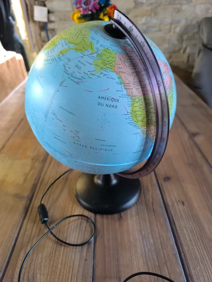 Globe terrestre - photo numéro 2