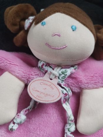 Poupée Doudou les demoiselles