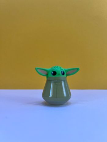 Mini Brands Disney Store série 3 - Gourde Grogu