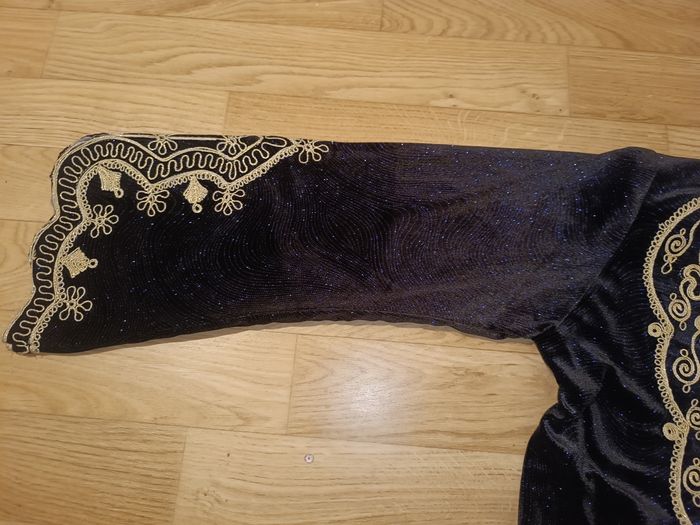 Robe traditionnelle velours - photo numéro 3