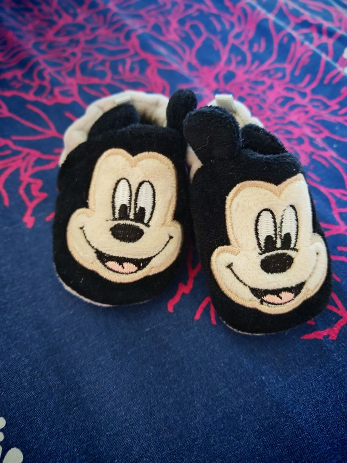 Chausson mickey
