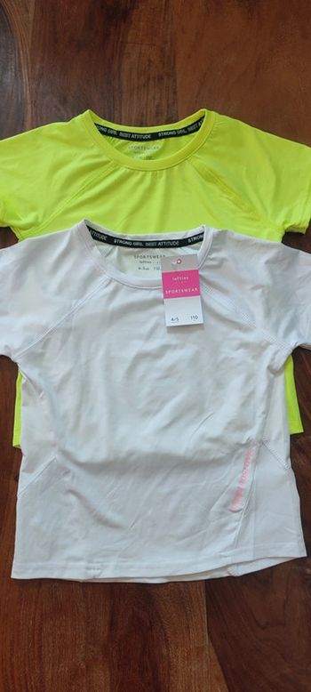 Lot tee shirt sport 4/5ans neufs
