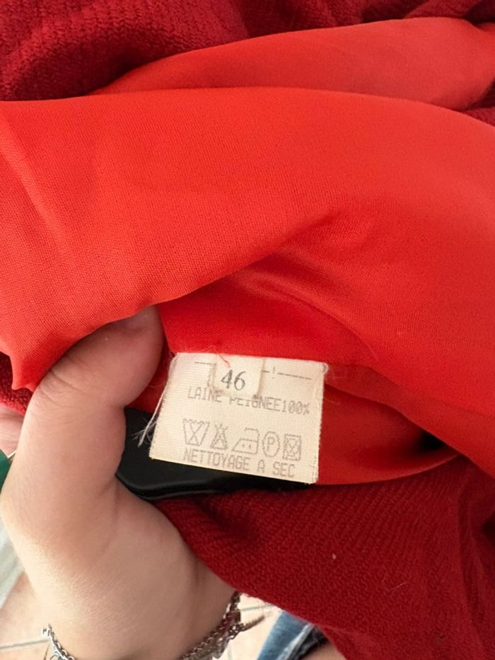 Veste rouge - photo numéro 2