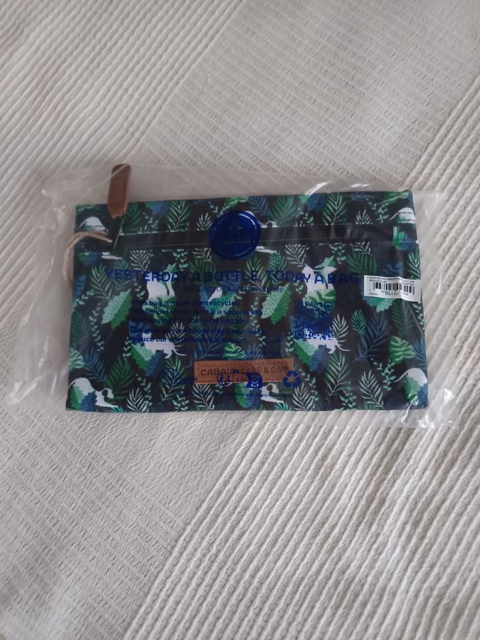 Pochette Cabaia - photo numéro 2