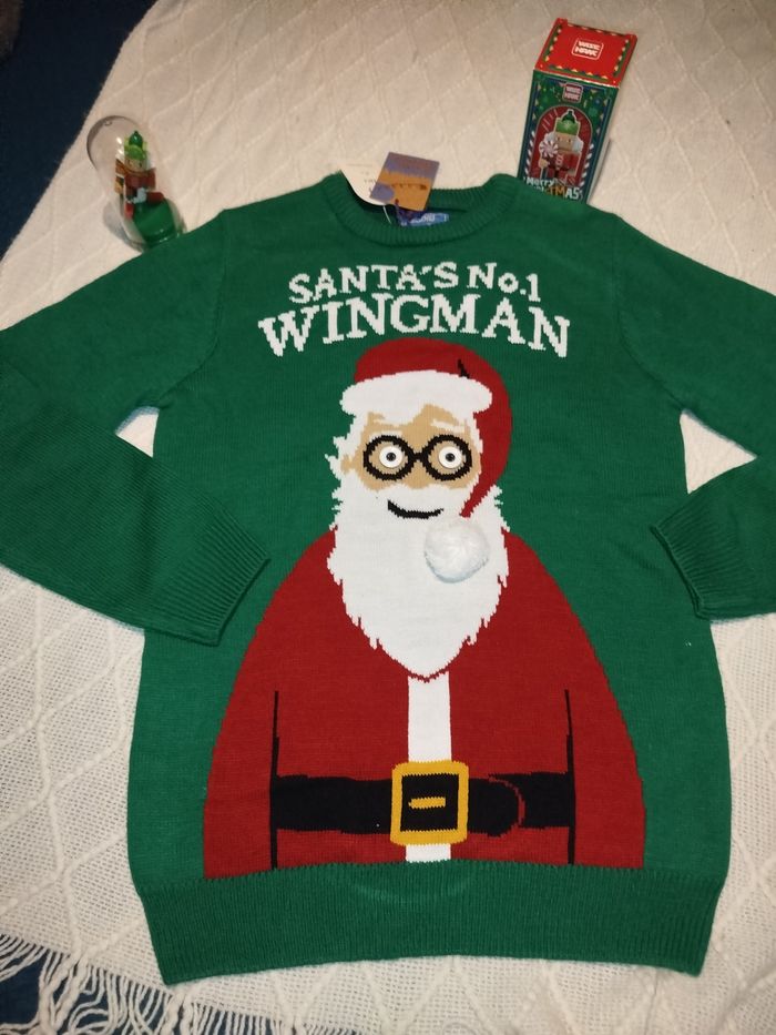 🕶️ Pull de Noël “Santa’s No.1 Wingman”  T.S - photo numéro 2