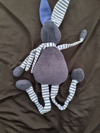 Peluche doudou lapin