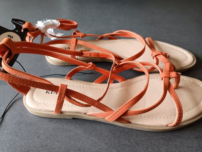 sandale orangée - marron - photo numéro 2