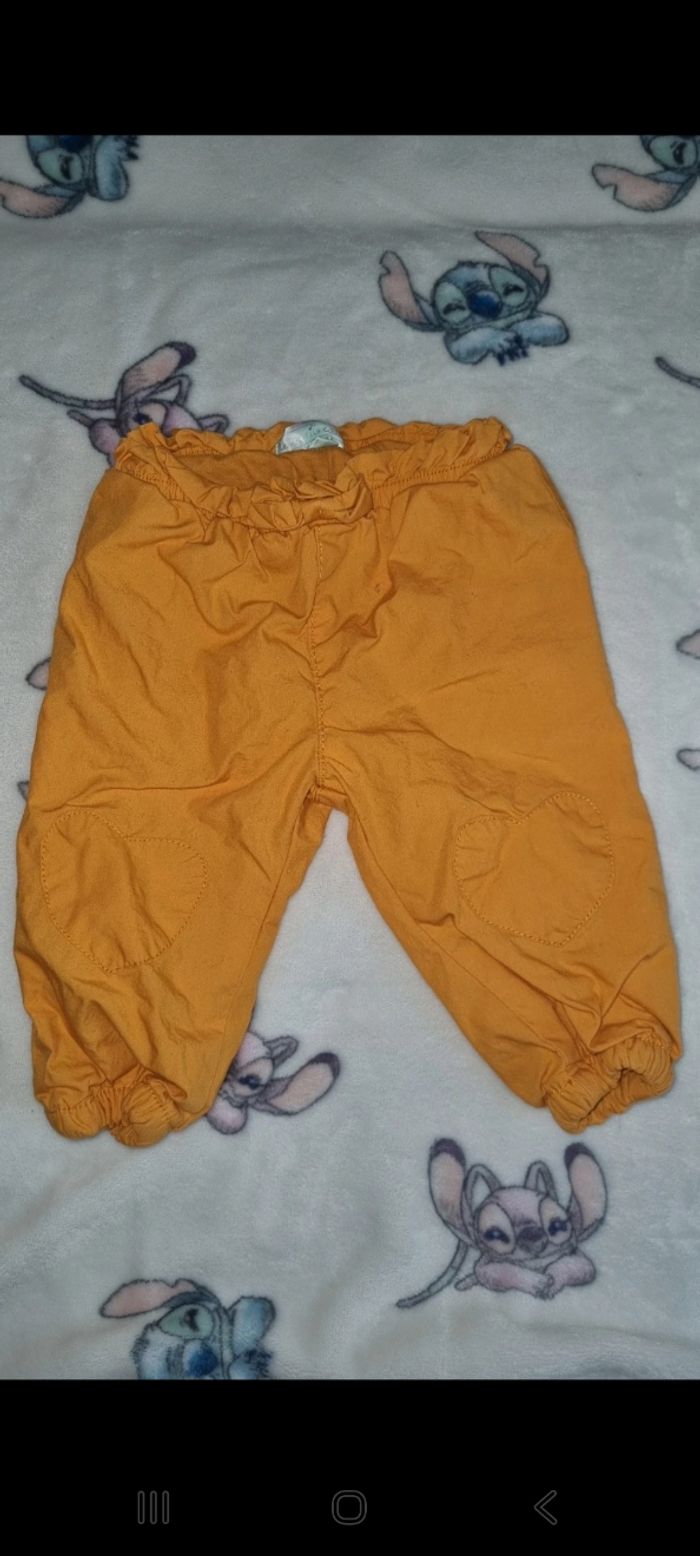 Pantalon doublé 12 mois en très bon état