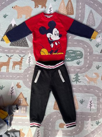 Ensemble Mickey 