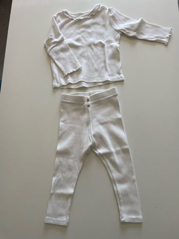 Ensemble legging + T-shirt