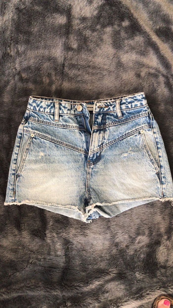 Short jean