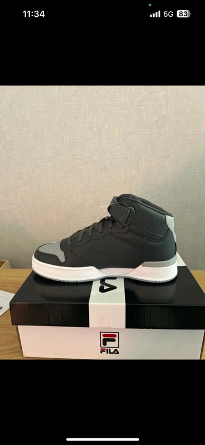 Basket Fila montantes gris anthracite MGX 200 mid 39 - photo numéro 3