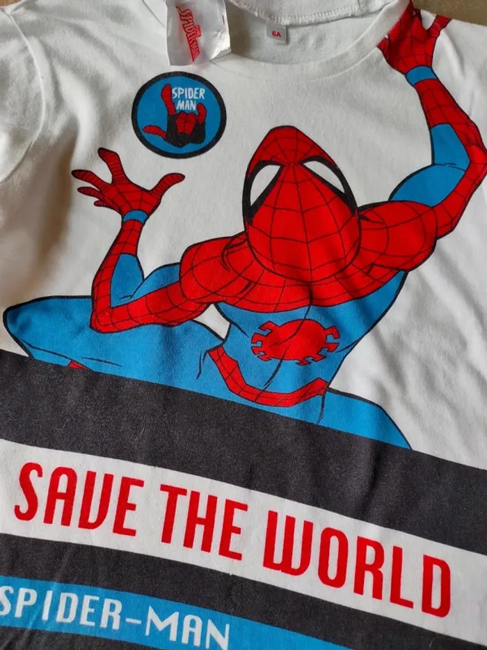 Tee-shirt spiderman 6 ans - photo numéro 3