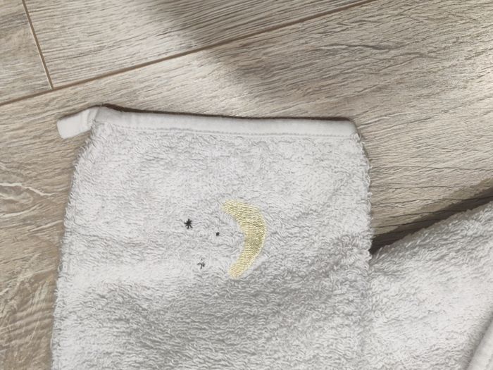 Cape sortie de bain marinière + Gant Kiabi - photo numéro 2