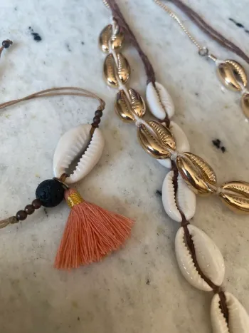 Ensemble bijoux coquillages