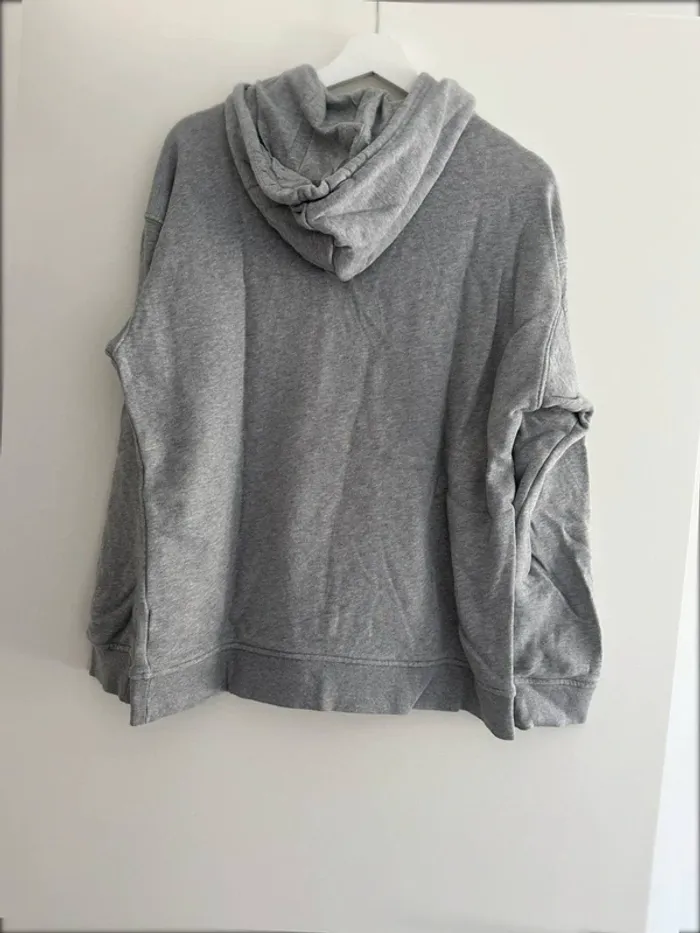 Adidas pull gris à capuche taille M en très bon état - photo numéro 5