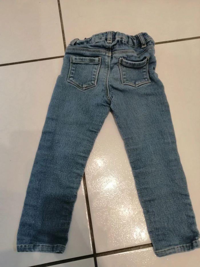 Jean 3 ans - photo numéro 2