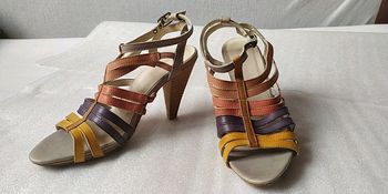 Sandales 3 Suisses p38